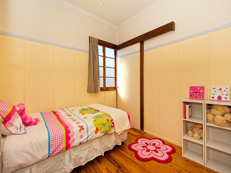 49 Real Street, Annerley QLD 4103