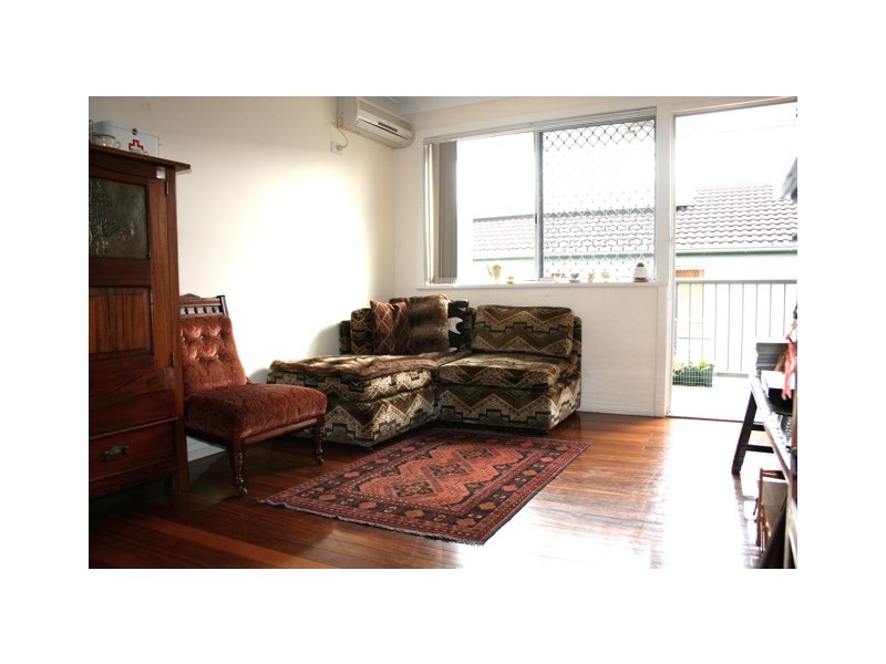 2/19 Cronin Street, Annerley QLD 4103