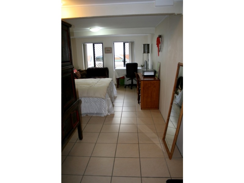 2/19 Cronin Street, Annerley QLD 4103