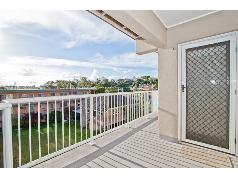3/845 Logan Road, Holland Park West QLD 4121