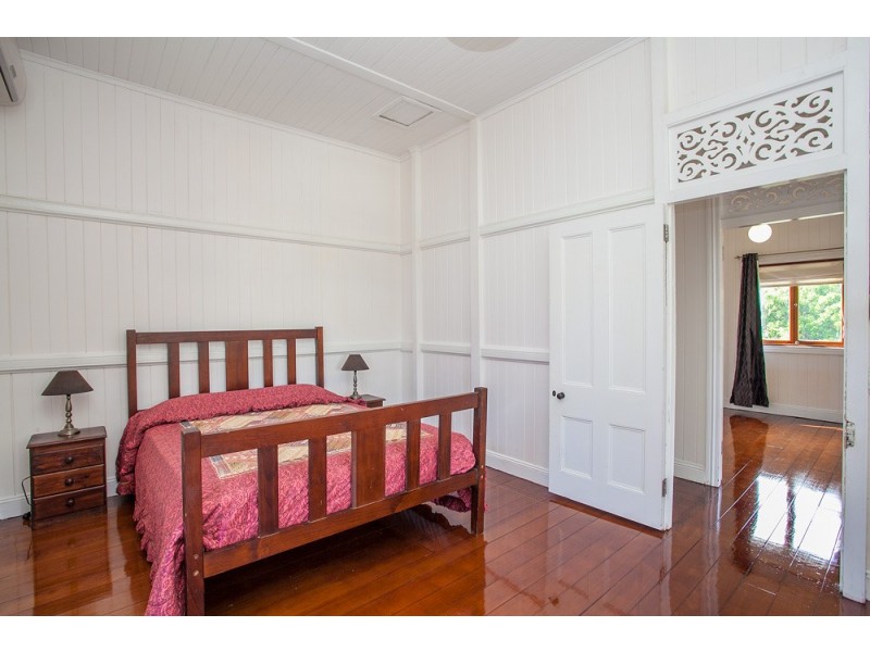 120 Ekibin Road, Annerley QLD 4103