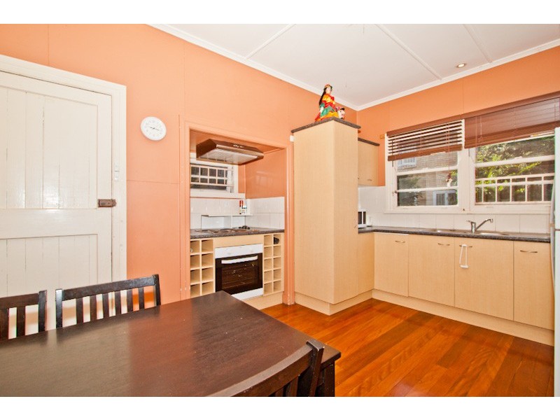 16 Errington Street, Moorooka QLD 4105