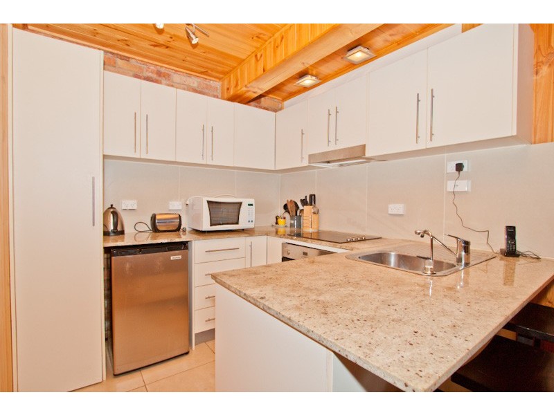 2/39 Deighton Road, Dutton Park QLD 4102