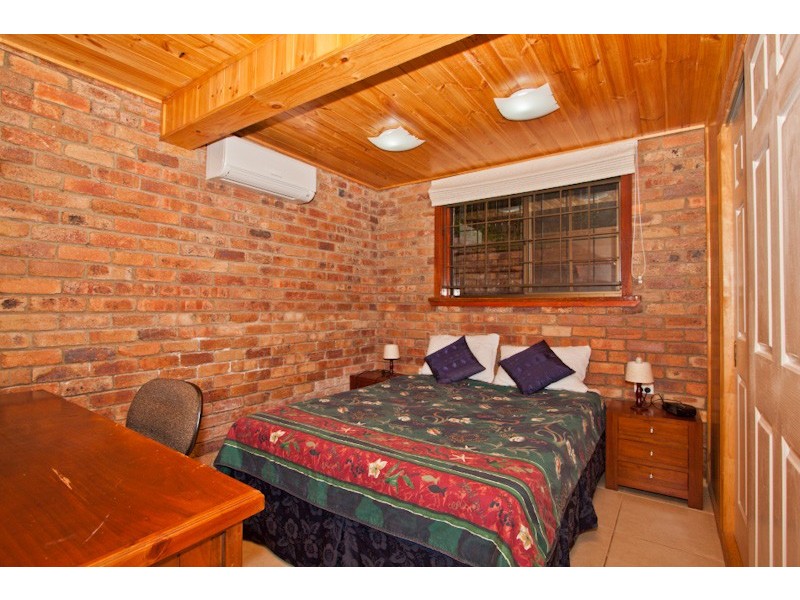 2/39 Deighton Road, Dutton Park QLD 4102