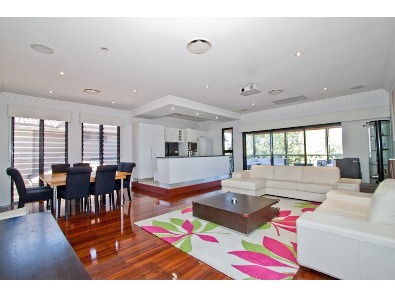 32 Muriel Avenue, Moorooka QLD 4105