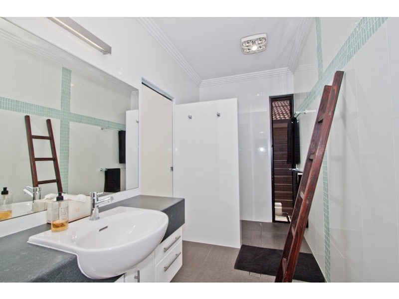 32 Muriel Avenue, Moorooka QLD 4105