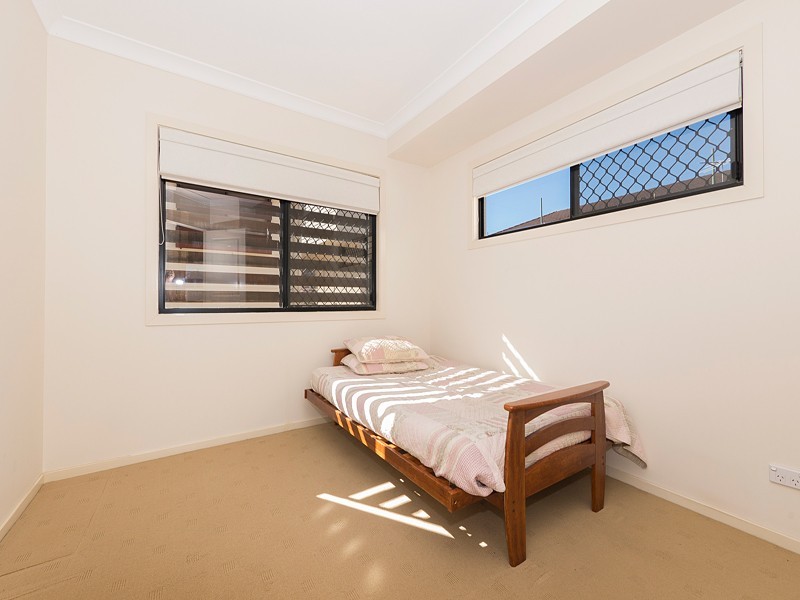 1/48 Yeronga Street, Yeronga QLD 4104