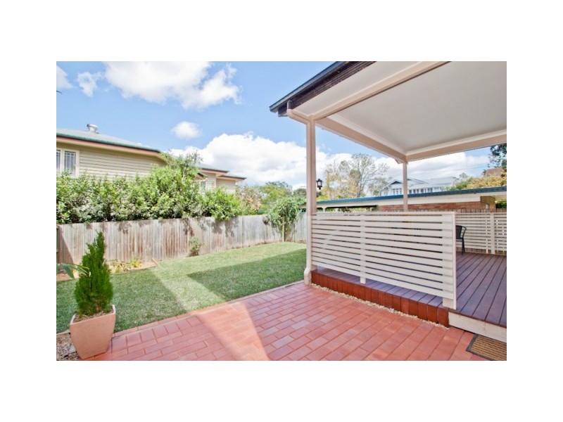 1/48 Yeronga Street, Yeronga QLD 4104