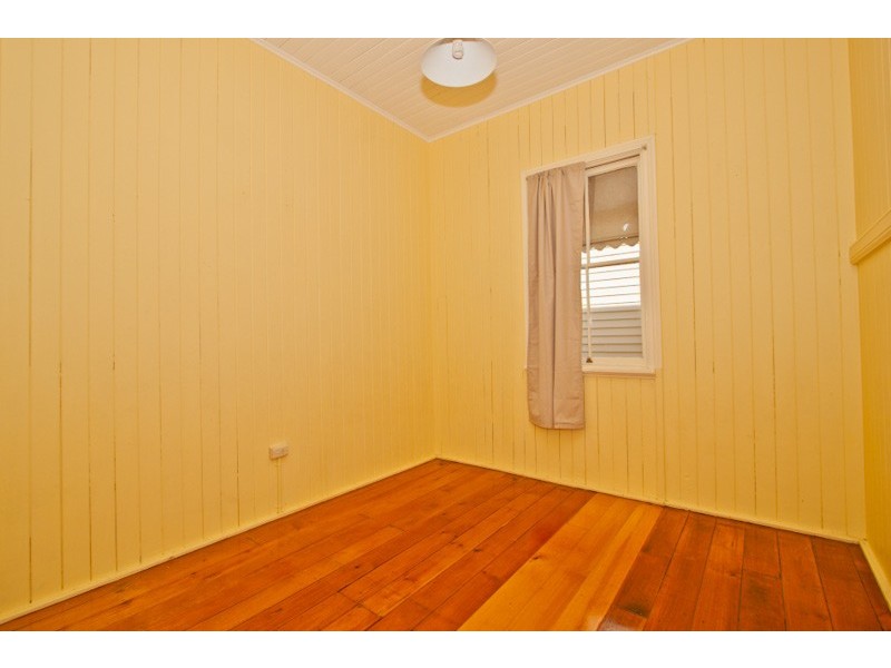 15 Deighton Road, Dutton Park QLD 4102