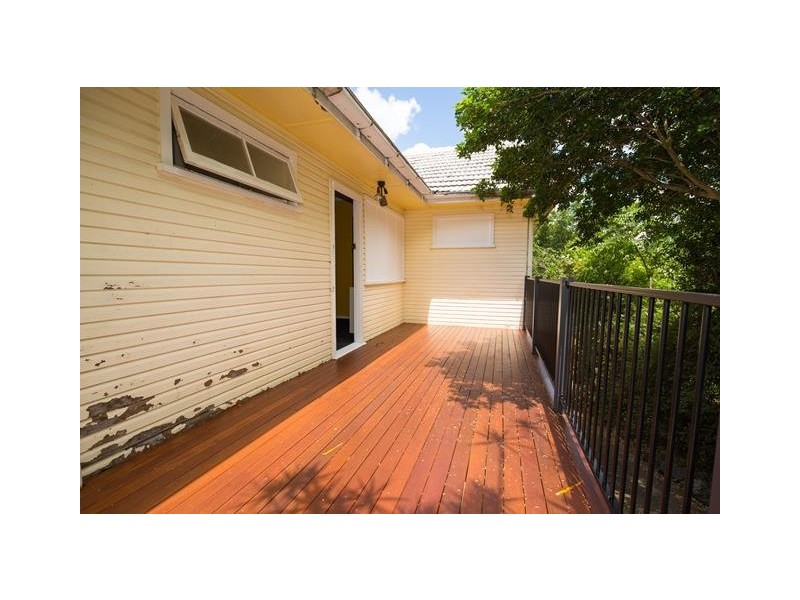 15 Merchiston Street, Acacia Ridge QLD 4110