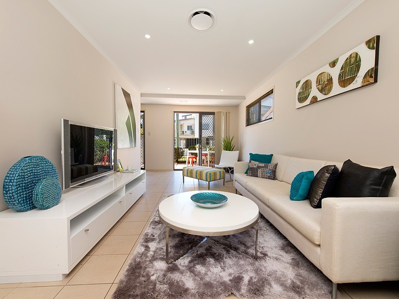 15 Sinclair Street, Moorooka QLD 4105