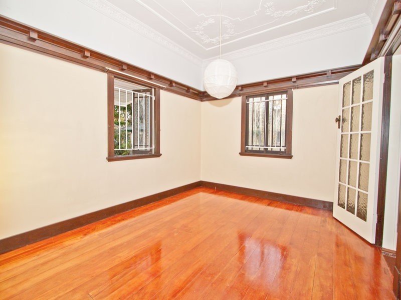 15 Ovendean Street, Yeronga QLD 4104