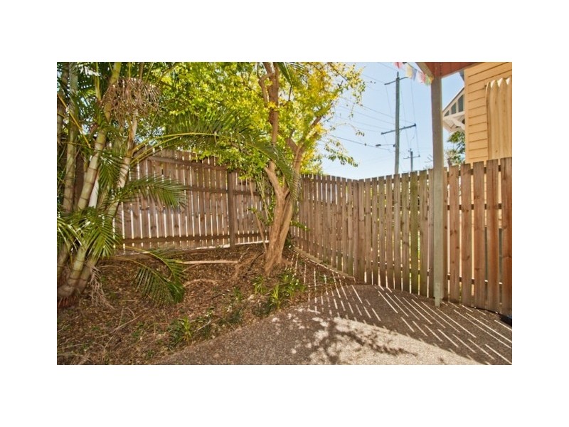 1/4 Clydesdale Avenue, Annerley QLD 4103