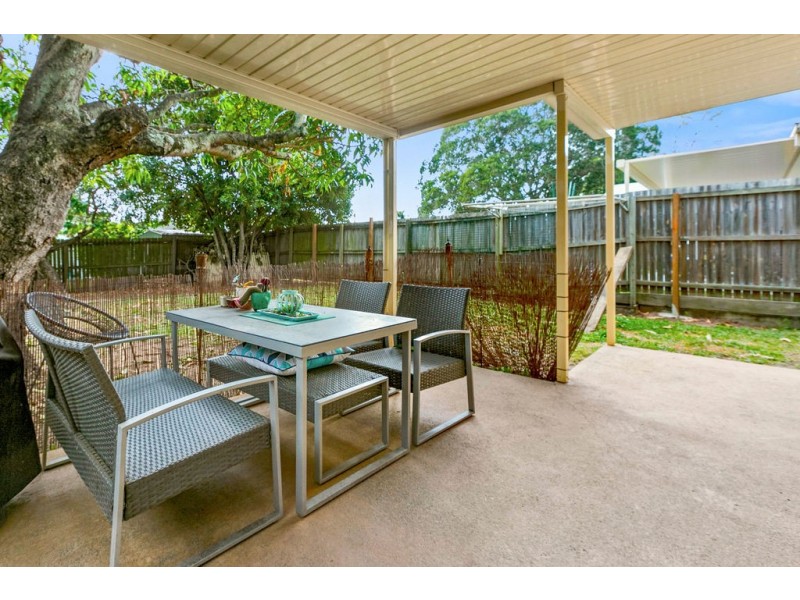 29 Rookwood Avenue, Coopers Plains QLD 4108