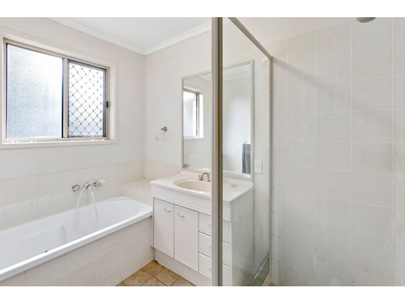 29 Rookwood Avenue, Coopers Plains QLD 4108