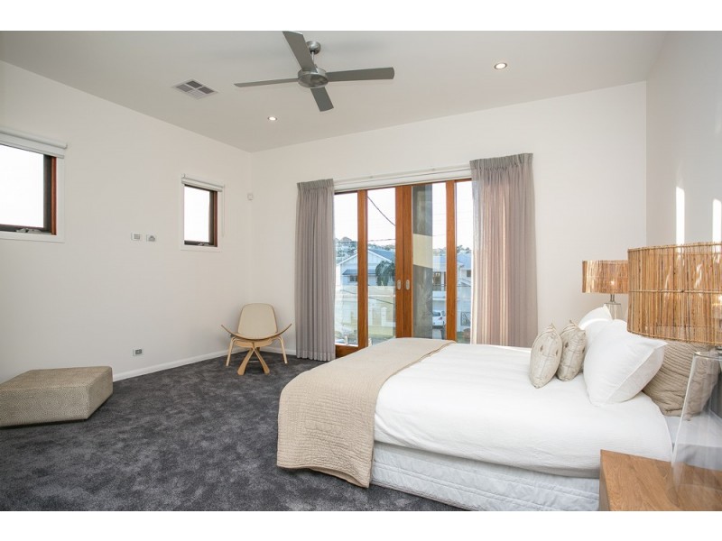 72 McConnell Street, Bulimba QLD 4171