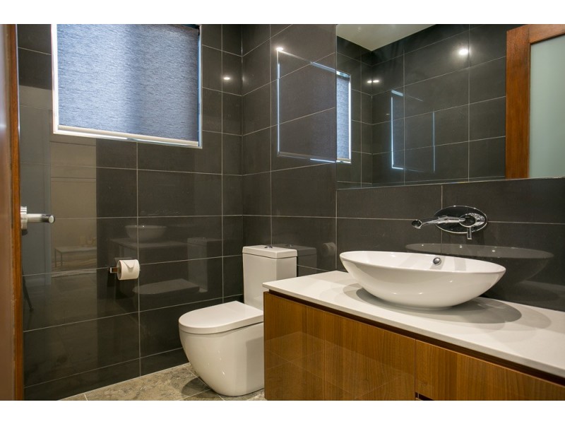 72 McConnell Street, Bulimba QLD 4171