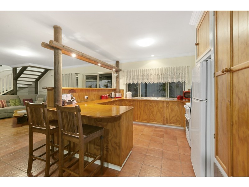 15 Upwood Street, Coopers Plains QLD 4108