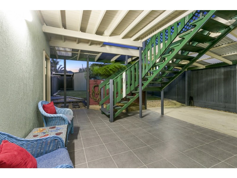 15 Upwood Street, Coopers Plains QLD 4108