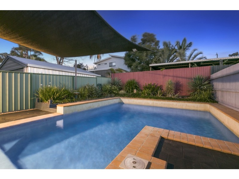 15 Upwood Street, Coopers Plains QLD 4108