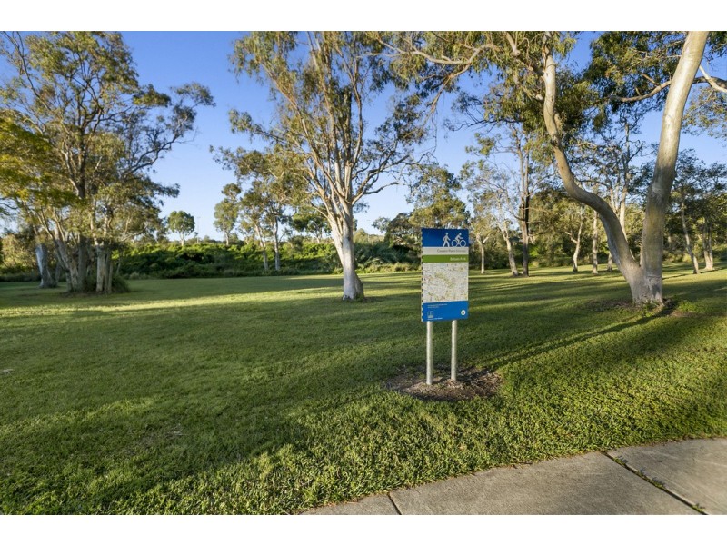 15 Upwood Street, Coopers Plains QLD 4108