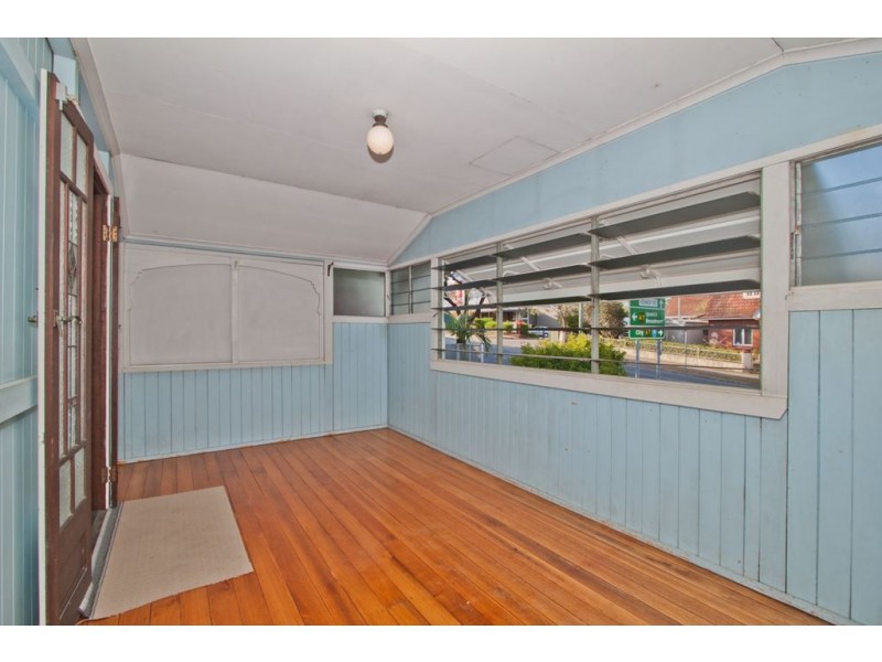 15 Waterton Street, Annerley QLD 4103