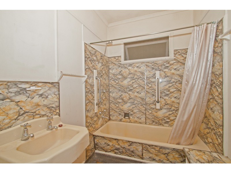 39 Mayfield Road, Moorooka QLD 4105