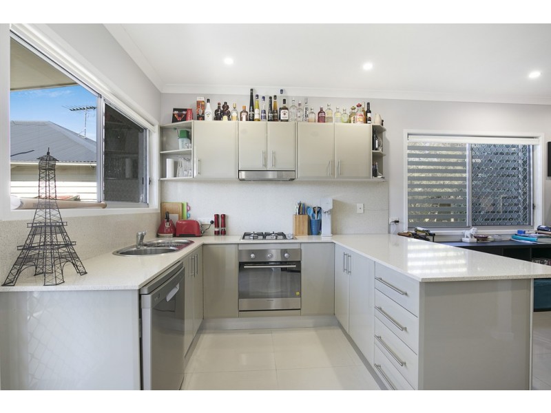 1/18 Lothian Street, Annerley QLD 4103
