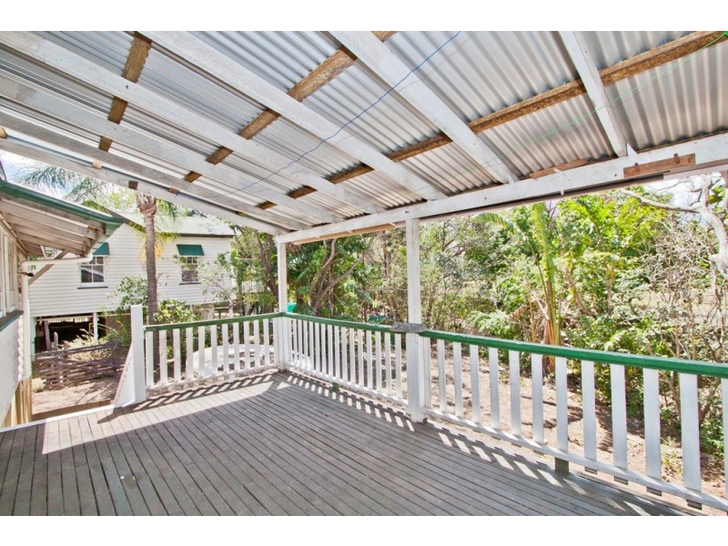 72 Fairfield Road, Fairfield QLD 4103
