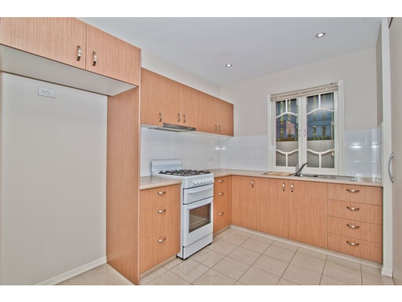 2/11 Sydney Street, Fairfield QLD 4103