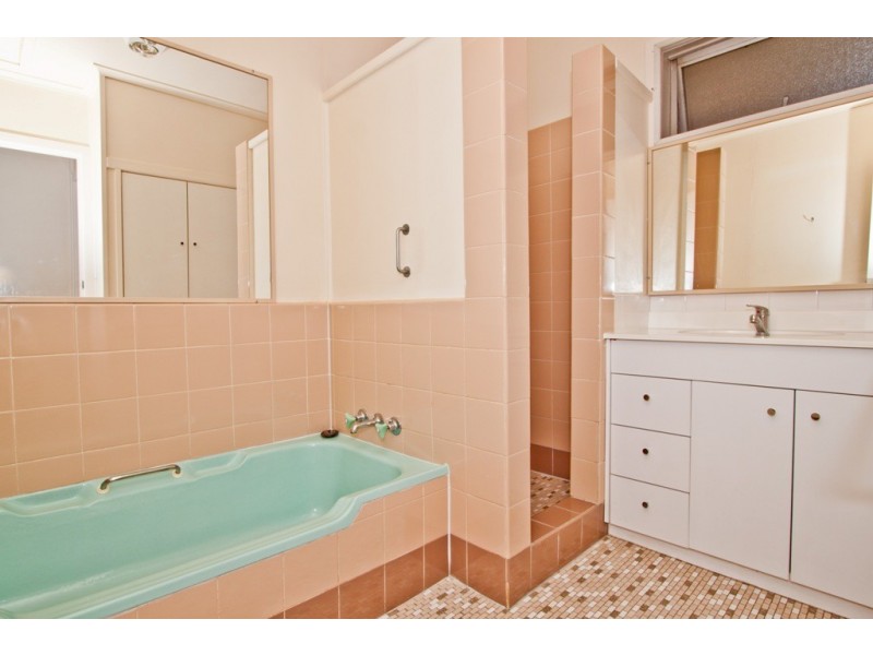 89 Nadine Street, Graceville QLD 4075