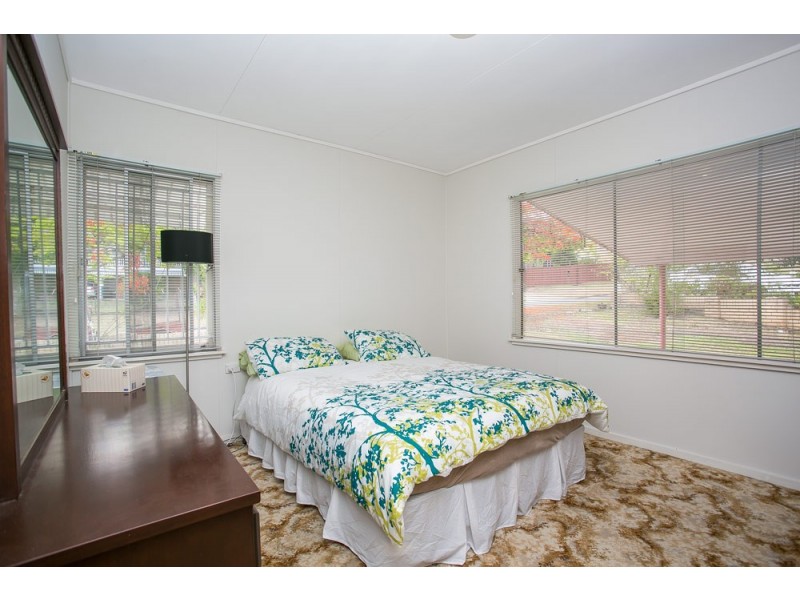54 Derwent Street, Upper Mount Gravatt QLD 4122