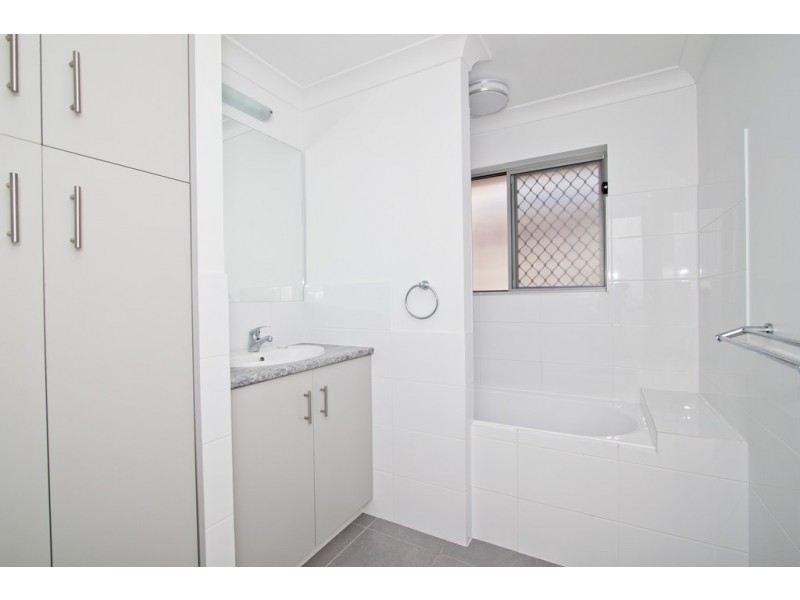 126 Sanderling Street, Inala QLD 4077