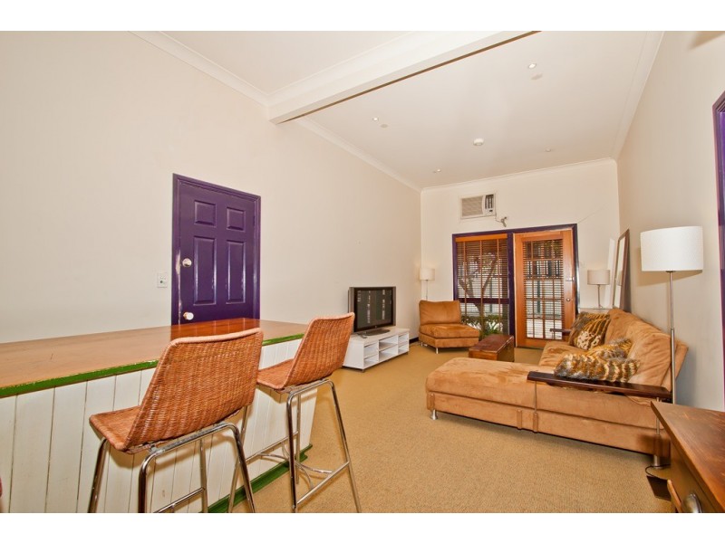 130 Fairfield Road, Fairfield QLD 4103