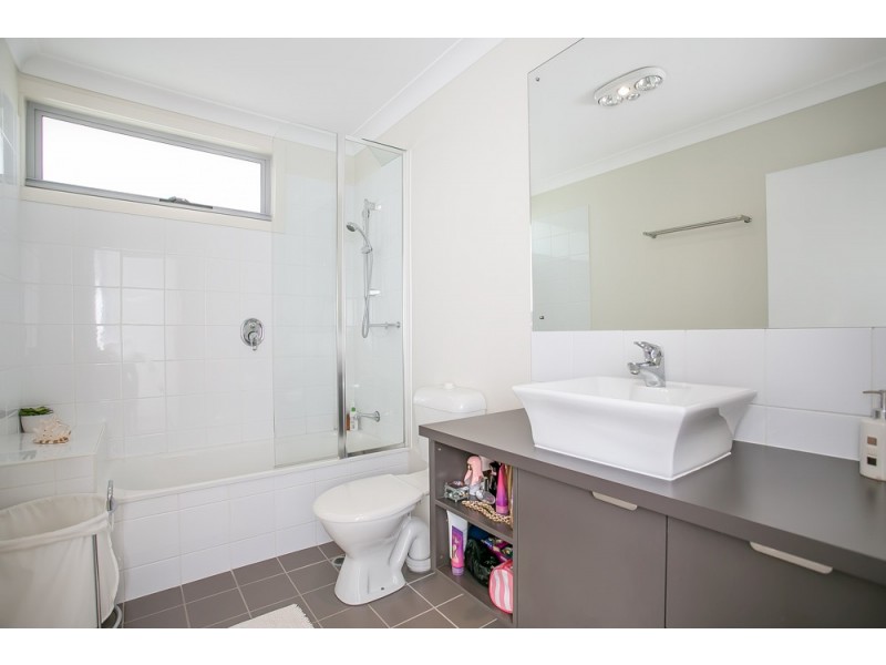 4/12 Gustavson Street, Annerley QLD 4103