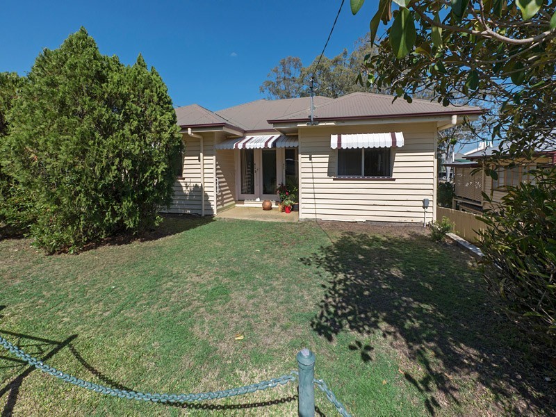 34 Broadway Street, Carina QLD 4152