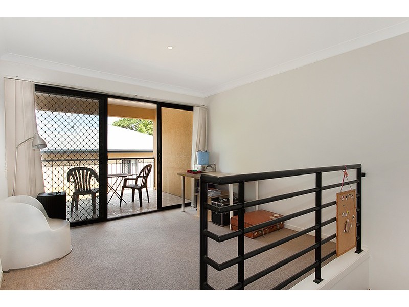 4/10 Lambton Street, Annerley QLD 4103