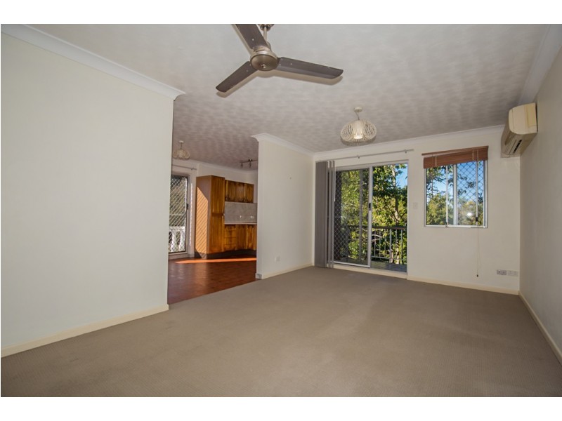 4/88 Victoria Terrace, Greenslopes QLD 4120