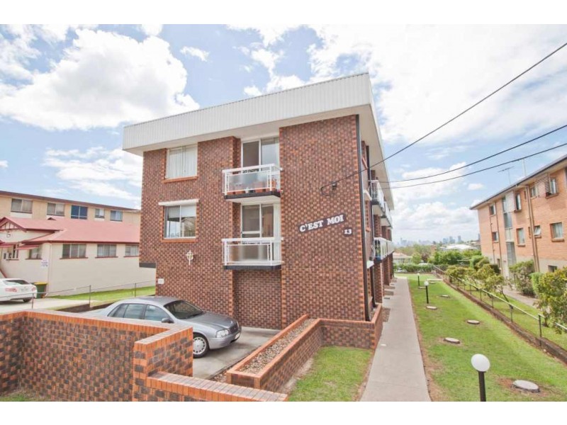 1/13 Crown Street, Holland Park West QLD 4121
