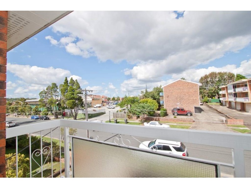 1/13 Crown Street, Holland Park West QLD 4121