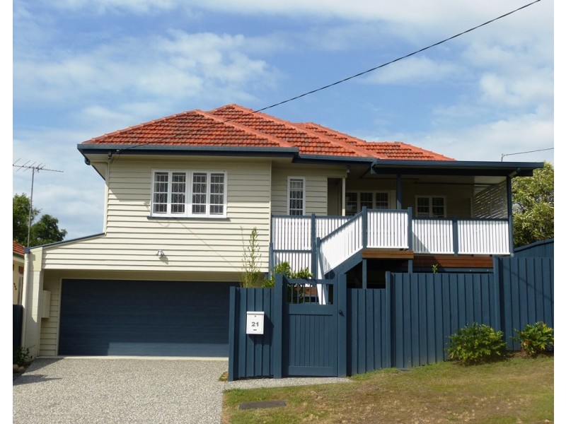 21 Palmer Street, Greenslopes QLD 4120