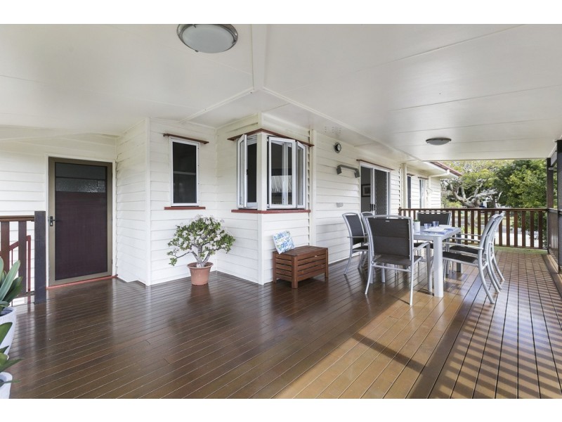 6 Beechcroft Street, Coopers Plains QLD 4108