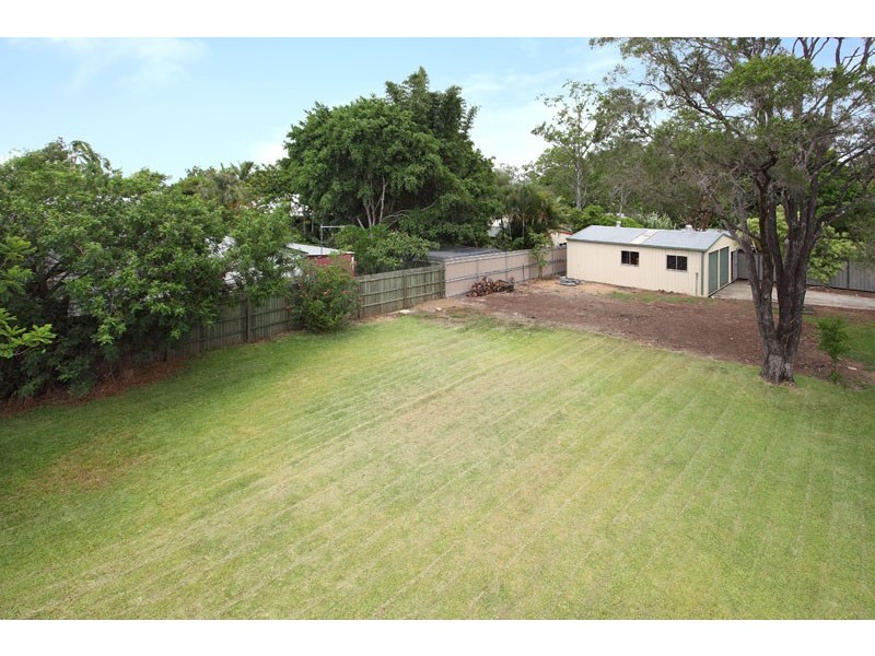 37 Cambridge Street, Rocklea QLD 4106