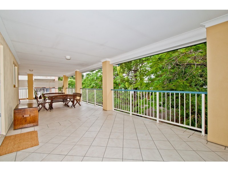 6/35 Belgrave Street, Balmoral QLD 4171