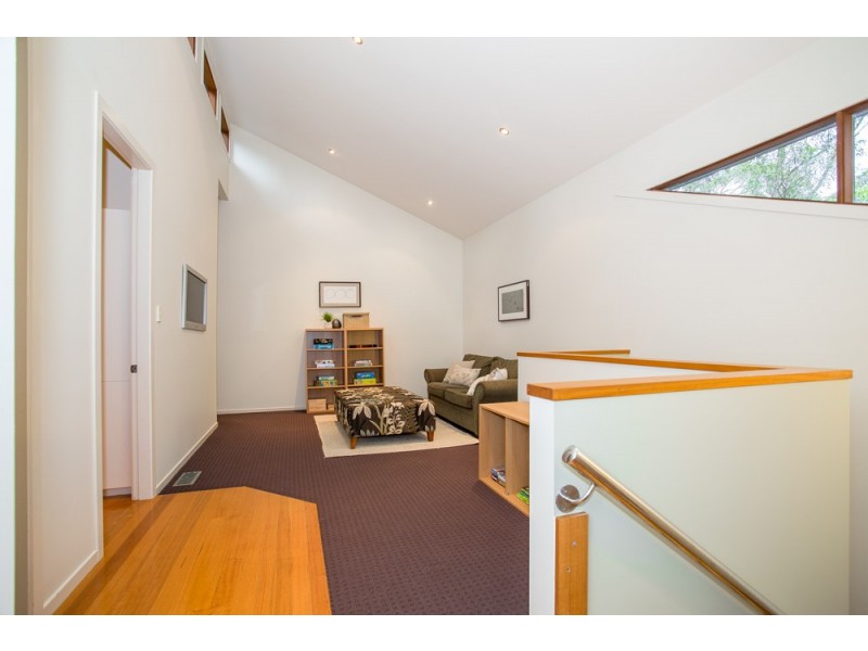 25 Flynn Street, Holland Park West QLD 4121