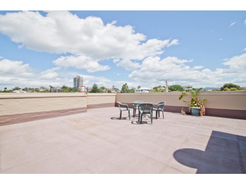 8/13 Dorchester Street, Highgate Hill QLD 4101