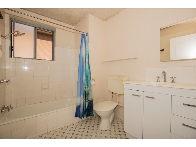 2/10 Cross Street, Fairfield QLD 4103