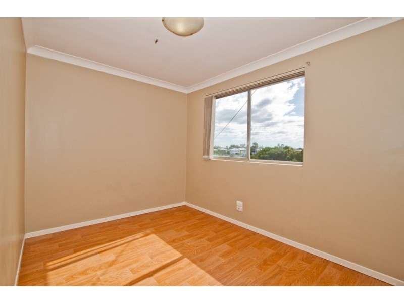 3/10 Cross Street, Fairfield QLD 4103