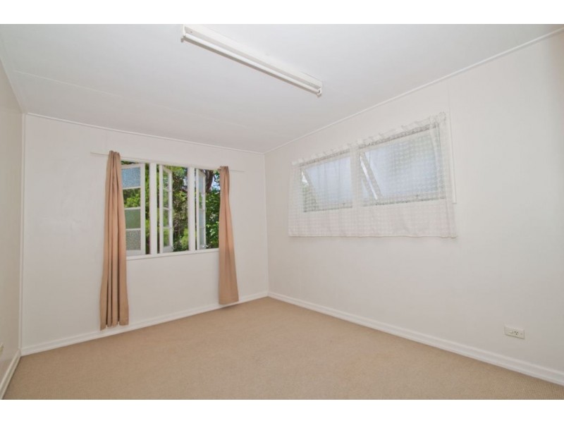 1/17 Fenton Street, Fairfield QLD 4103