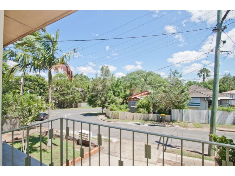 1/17 Fenton Street, Fairfield QLD 4103